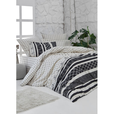 Premium King Quilt Cover Set, 100% Cotton Ranforce, Cream & Black | Includes 1 Duvet Cover (94.5 x 86.6 in) & 2 Pillowcases (23.6 x 23.6 in) | 145 Thread Count, Machine Washable, Elegant Pigment Printing, Stylish & Comfortable