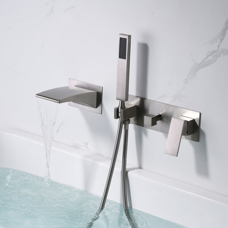 Robinet de baignoire mural moderne avec douchette à main et inverseur Sumerain, Nickel brossé