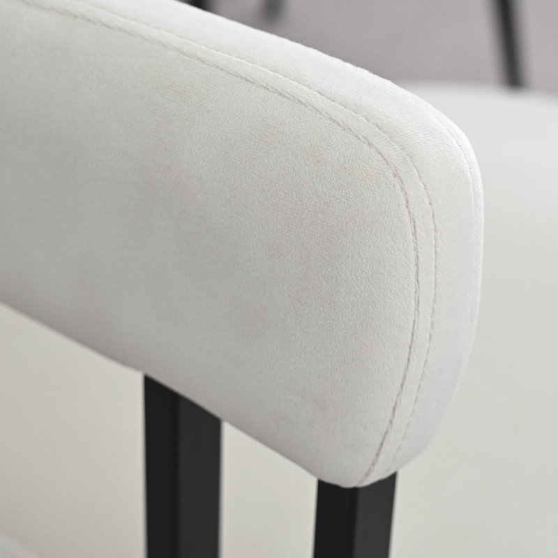 Ensemble de table de salle à manger pour 6 personnes avec table ronde de 60 po et 6 chaises rembourrées en velours, Beige