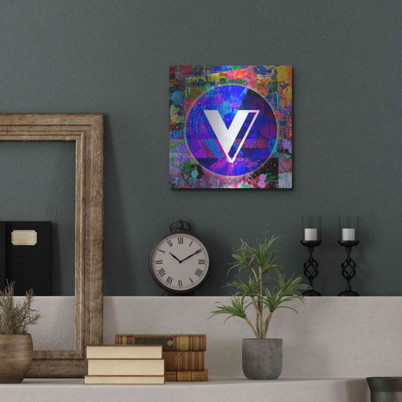 Red Barrel Studio® «VGX-Voyager Crypto», art mural en métal, H 12 po x l 12 po
