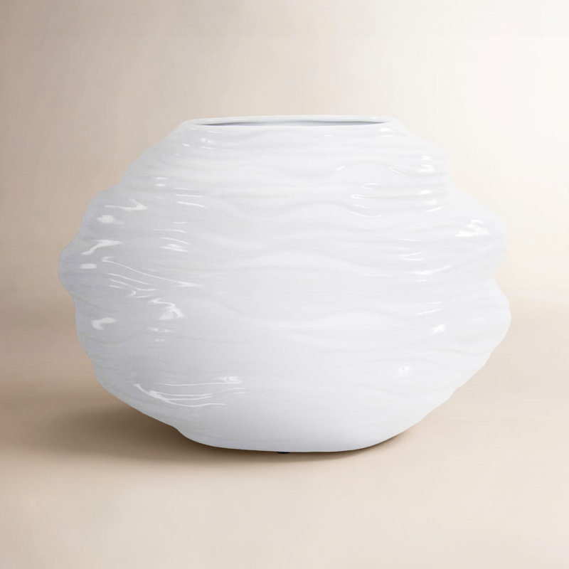 Vase en céramique blanc brillant Lamarra, Hauteur totale - 10 po