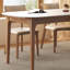 Table de salle à manger de style nordique minimaliste-1900891297
