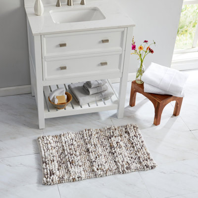 Tapis de salle de bain en chenille de microfibre douce et absorbante, 20 po x 30 po, gris et brun