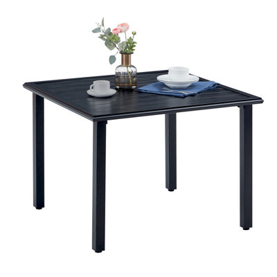 Table de salle à manger d'extérieur carrée L 37,8 po x l 37,8 po Hashim