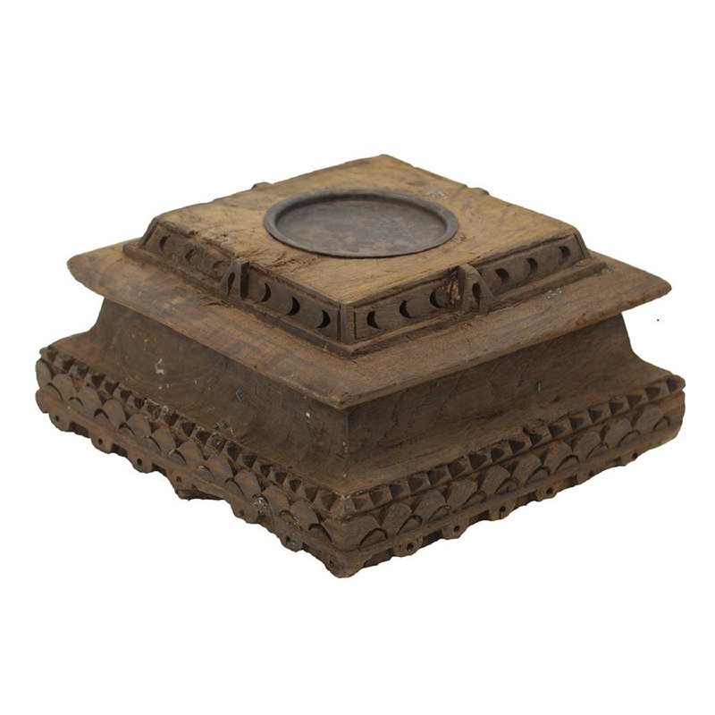 Bougeoir à pilier sculpté 10X10x5.5