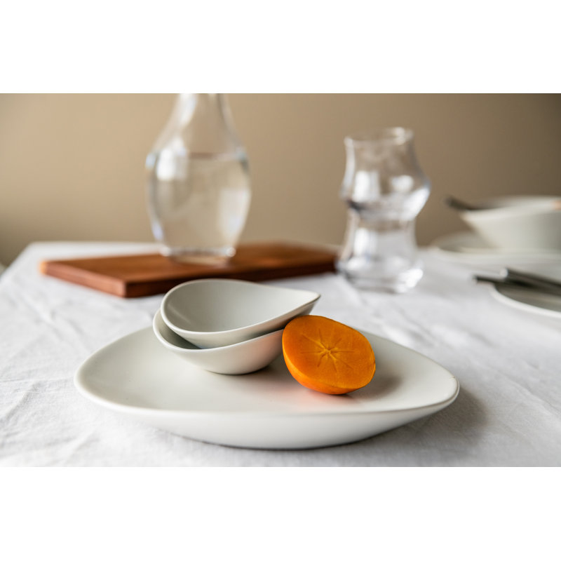 Barre Handmade Stoneware Dinner Plate, Alabaster