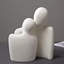 Figurine de couple amoureux en céramique-1109663126