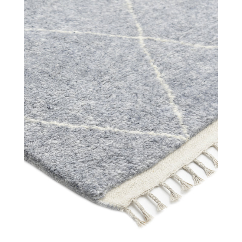 Wallis Moroccan Area Rug in Gray, Rectangle 5' x 8'