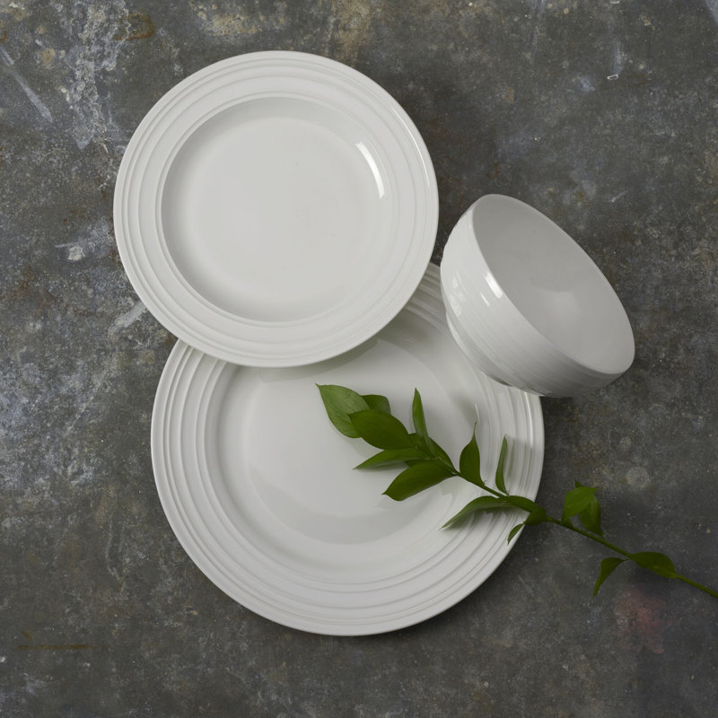 Mikasa Ciara 12-Piece Lightweight Chip-Resistant Bone China Dinnerware Set, Service for 4