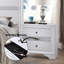 Table de chevet blanche avec compartiments fonctionnels et style - Design compact, élégant et élégant pour une sensation luxueuse-1445478613