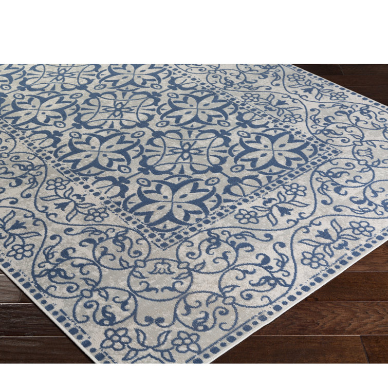 Aoibheann Geometric Indoor Rug