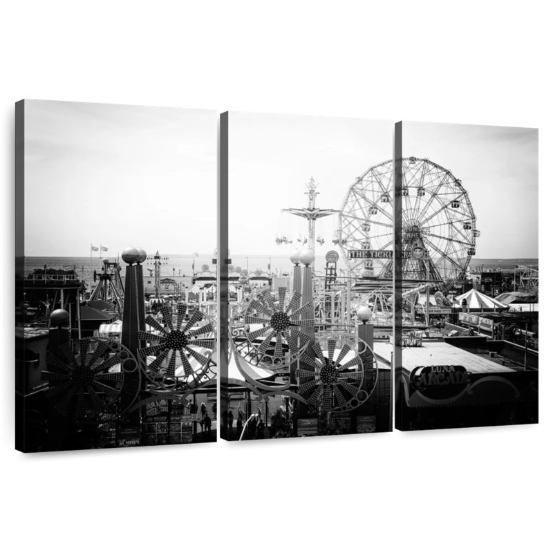 Kerner Vintage Coney Island, 24" H x 38" W