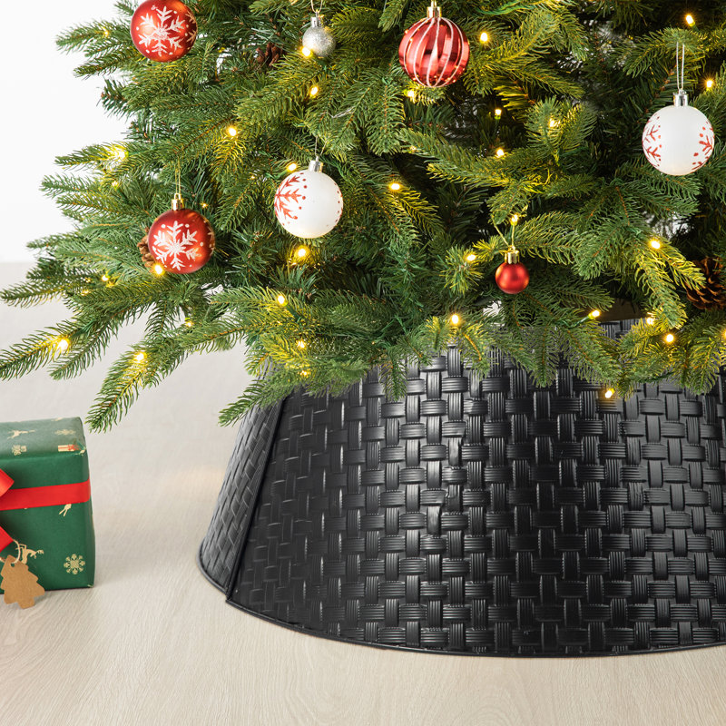 26" Black Metal Woven Christmas Tree Collar