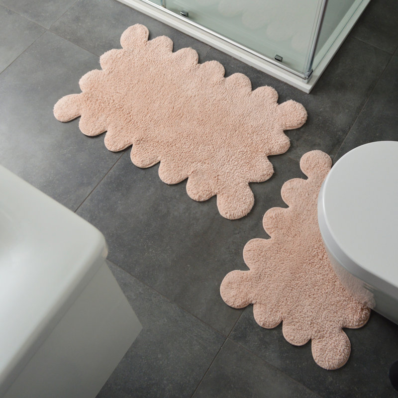 Two Piece Scalloped Bath Mat Set, Pink