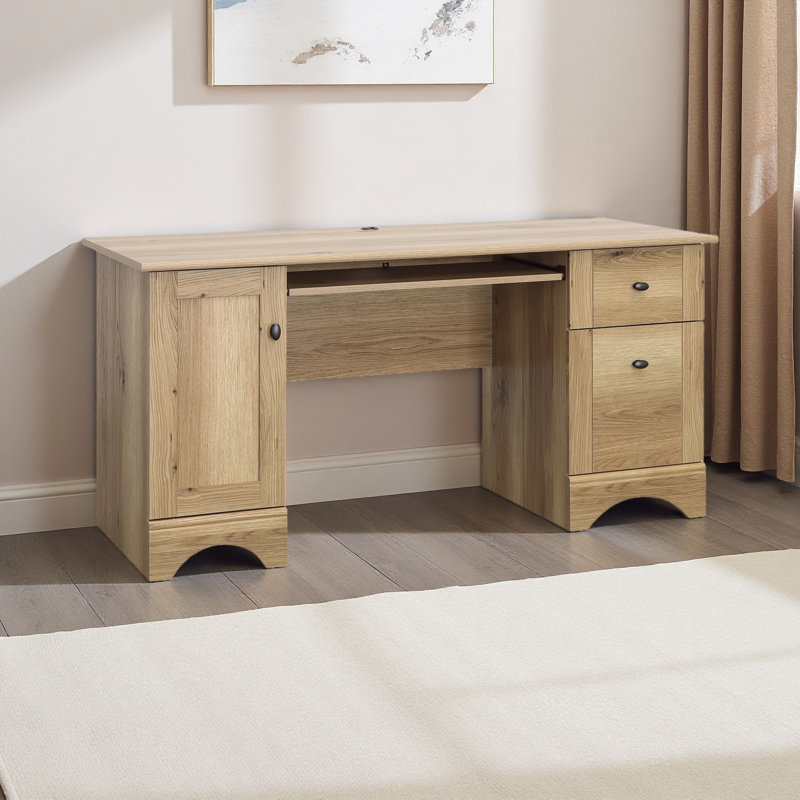 Bureau d'ordinateur, Brun