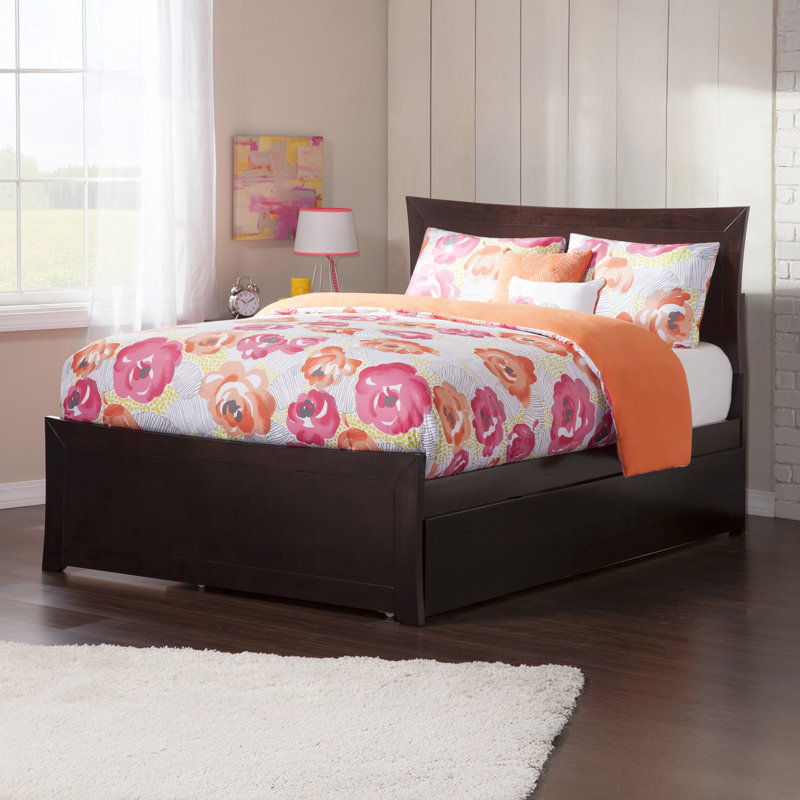 Daury Solid Wood Platform Bed with Matching Footboard and Trundle, Full, Espresso