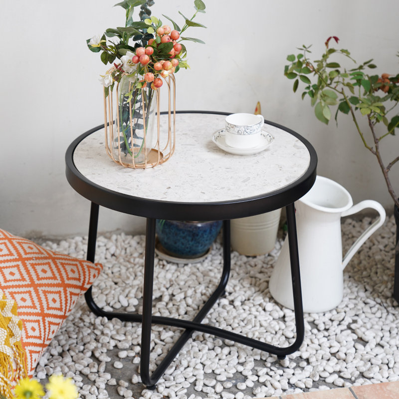 Delegal Round Metal Dining Table