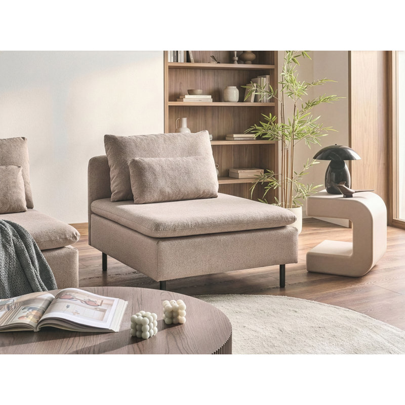 Catelynn Sectional