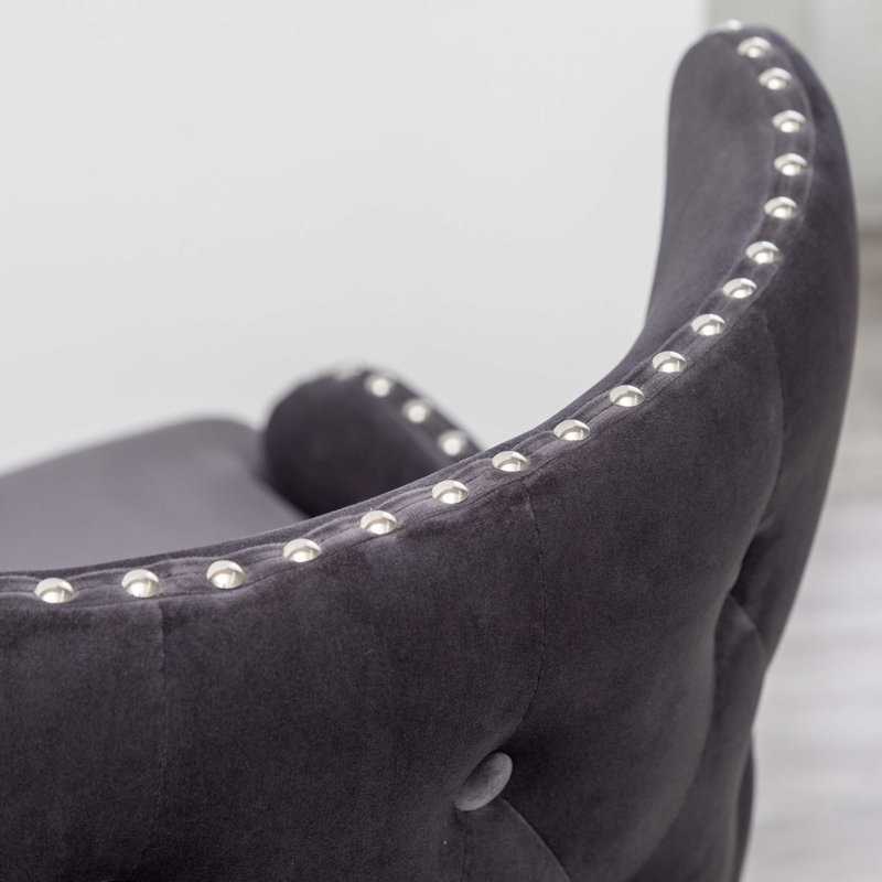 Fauteuil d'appoint en velours et garniture cloutée, Gris