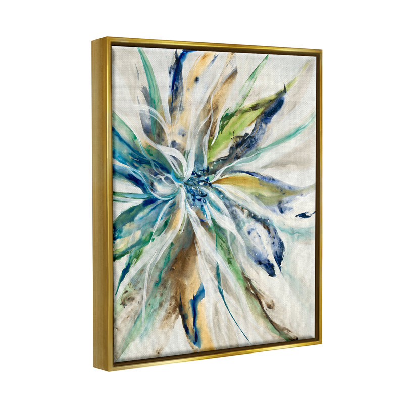 «Flower Petals Abstraction» par Liz Jardine, impression, H 31 po x l 25 po x P 1,7 po, Cadre flottant métallique doré