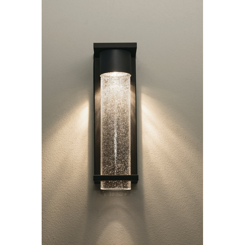 Giovany LED Wall Light