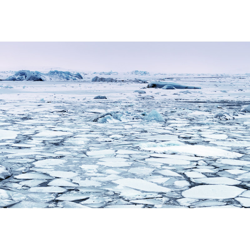 Paysage de glace par Veronica Bogaerts, H 12 po x l 18 po