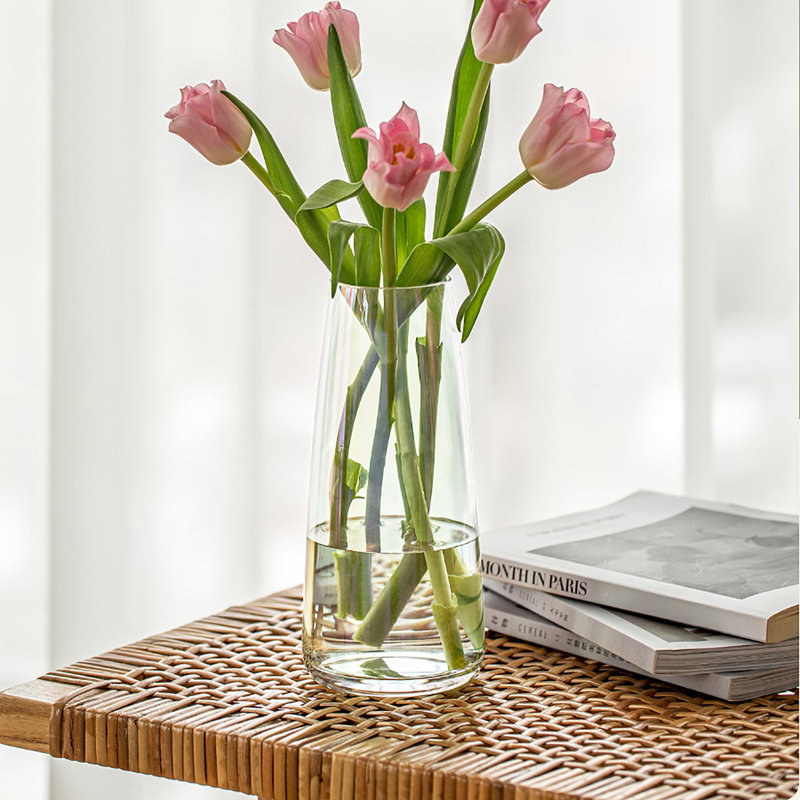 Vase en verre moderne, Limpide
