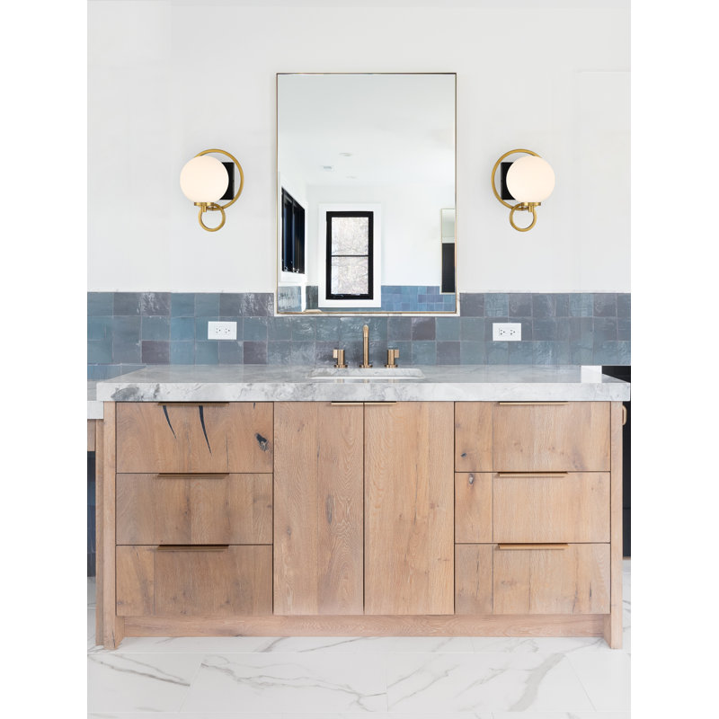 Haylah Armed Sconce