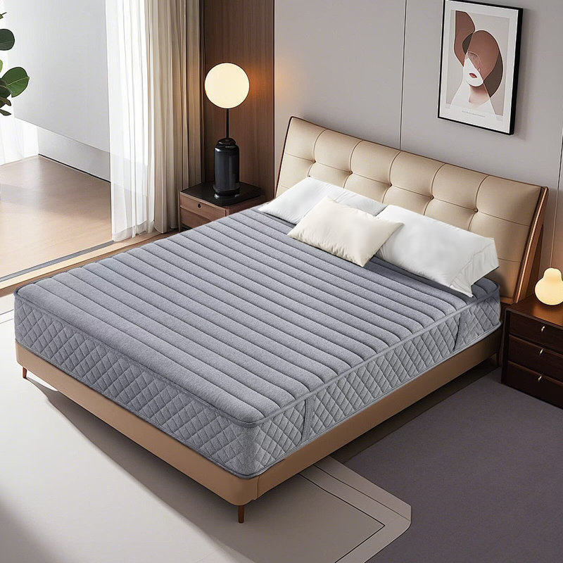 Medium Pocketed Spring Gel Memory Foam Hybrid Mattress in A Box, King, 12"