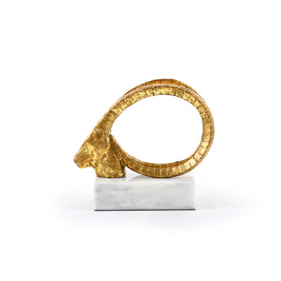 Sprial Horn Bust