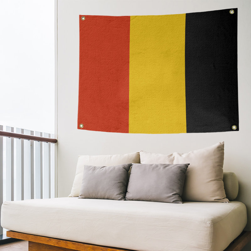 Tapisserie de polyester Calgary, H 50 po x l 59 po x P 1 po, Rouge / jaune / noir