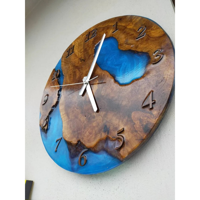 Horloge murale en bois, H 16 po x l 16 po x P 2 po