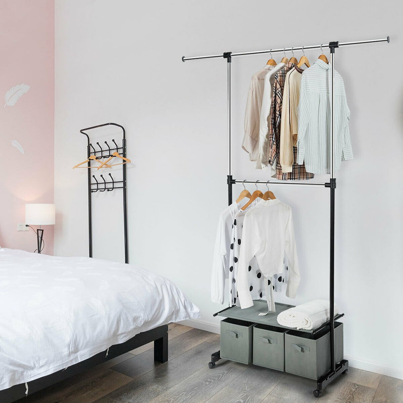 Portant à vêtements ajustable 68,5 po