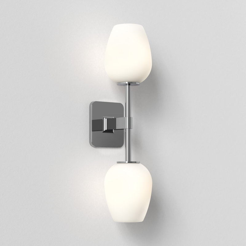 Tacoma 2 - Light Armed Sconce, Matte Black, 17.8" H x 4.88" W x 7.3" D, Tulip