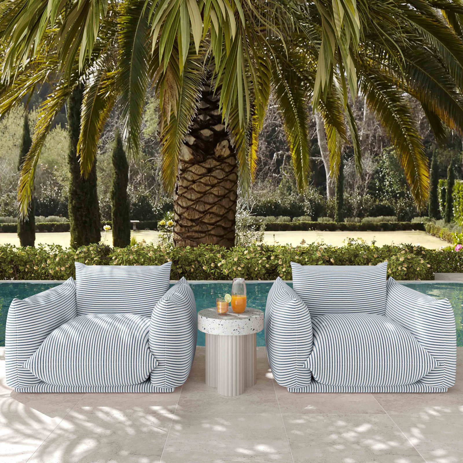  Patio Chair, Blue/White