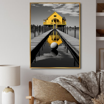 Yellow Lakehouse Pier Reflections I - Cottage, reproduction d'art sur toile
