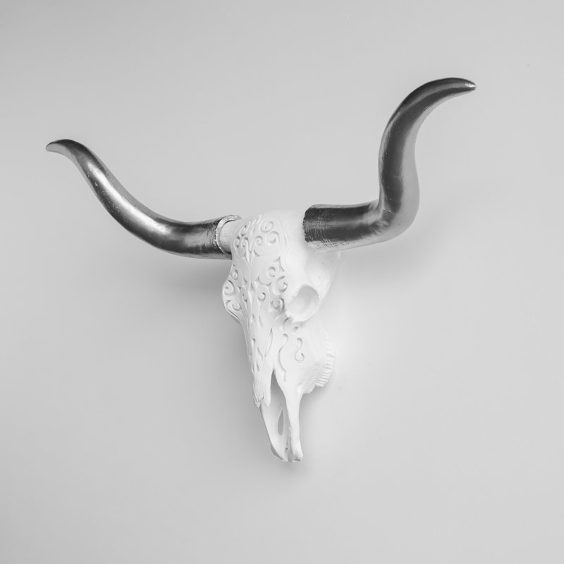 Handmade Boho Animals Wall Decor on Resin, White/Silver