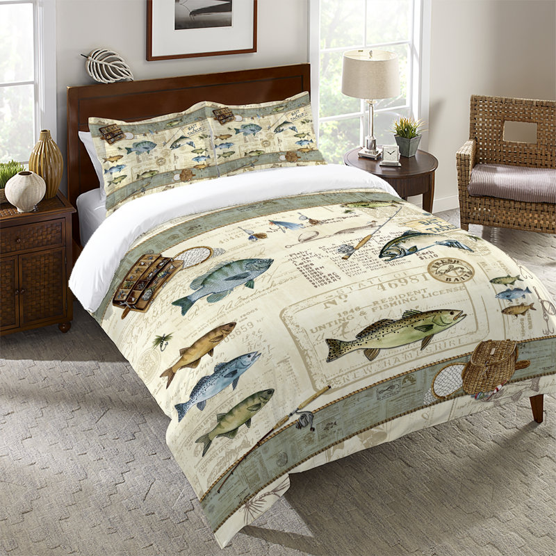 Catch Of The Day Machine Woven Comforter, King Comforter