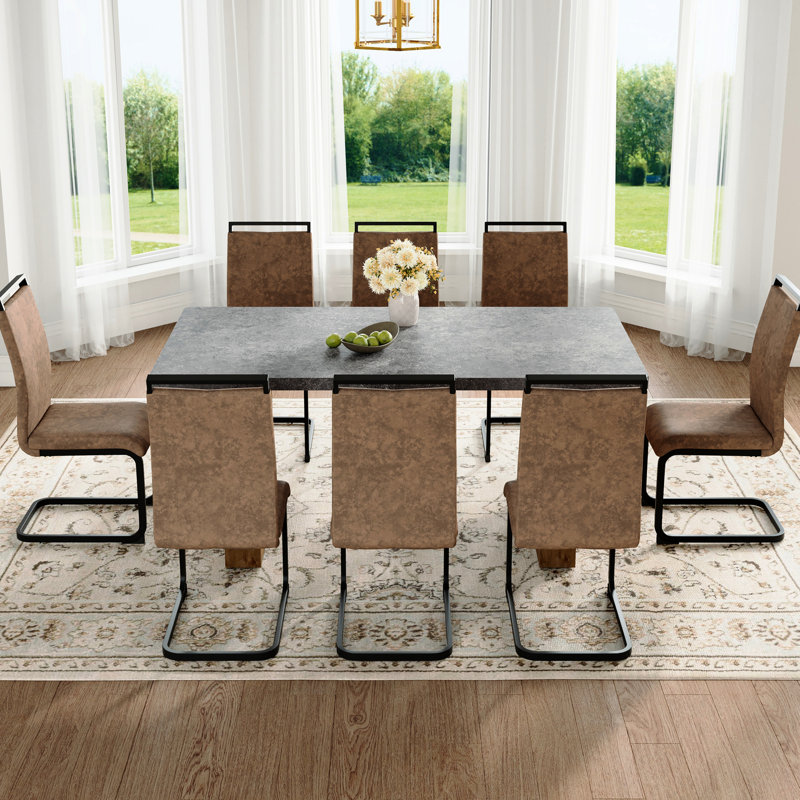 8 chaises de salle à manger avec dessus de table et tissu brun