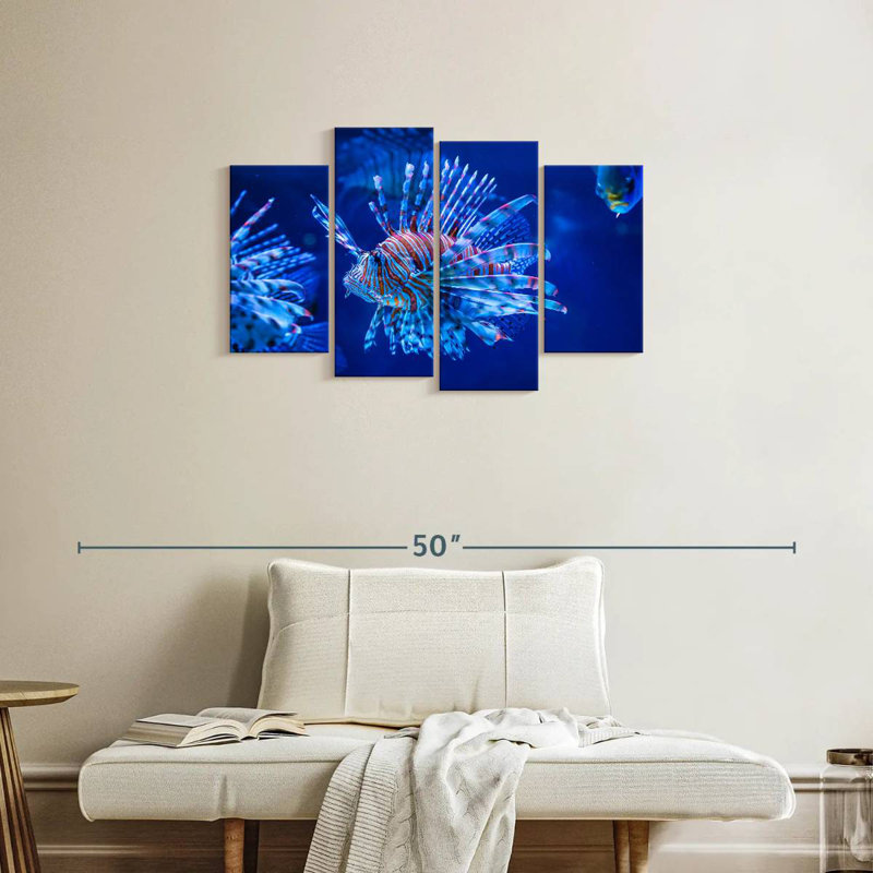 Poisson-lion aquarium Brampt, H 22 po x l 36 po