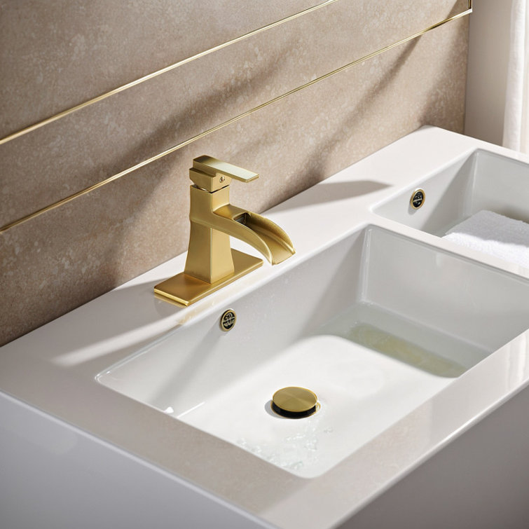 Single-handle Bathroom Faucet with Drain Assembly