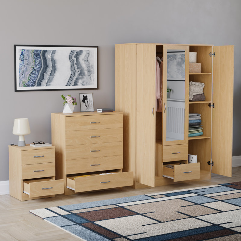 Maybery Piece Bedroom Set, Pine