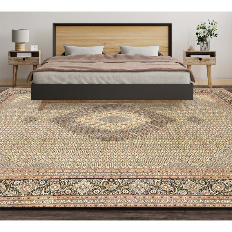 Tapis ivoire et vert noué à la main de haute qualité
