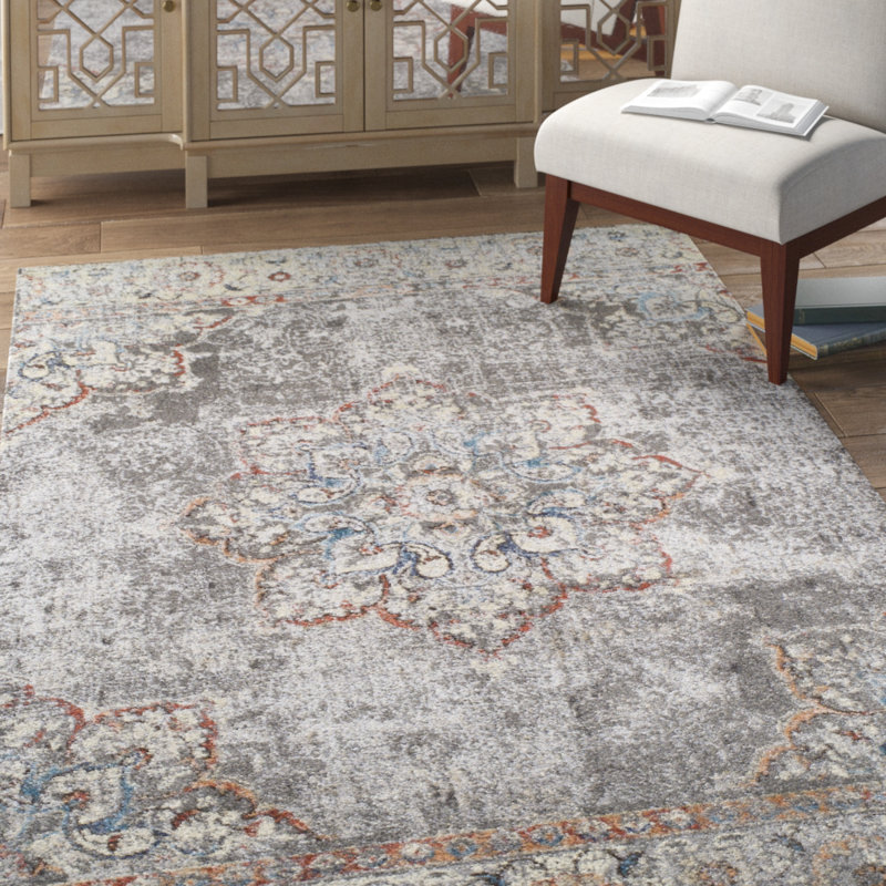 Tapis gris / argent Quillian, Rectangle 7 pi 10 po x 10 pi 7 po