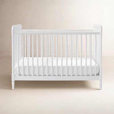 Saint 4-in-1 Convertible Crib