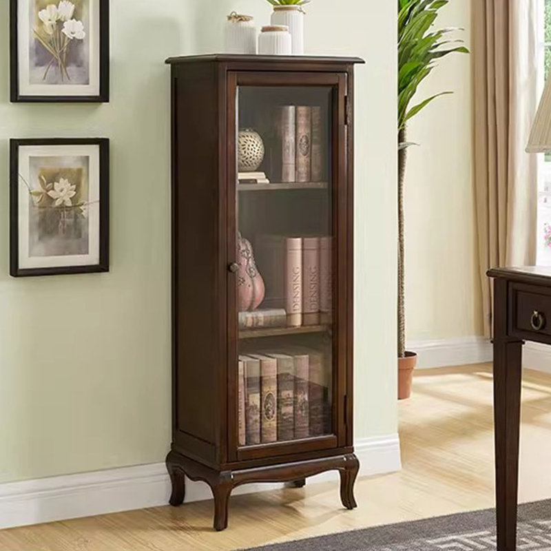 Vitrines en bois massif brun noisette