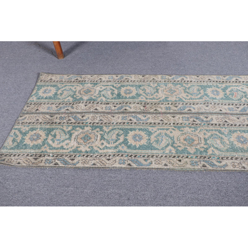 Tapis de couloir Oushak beige antique antique
