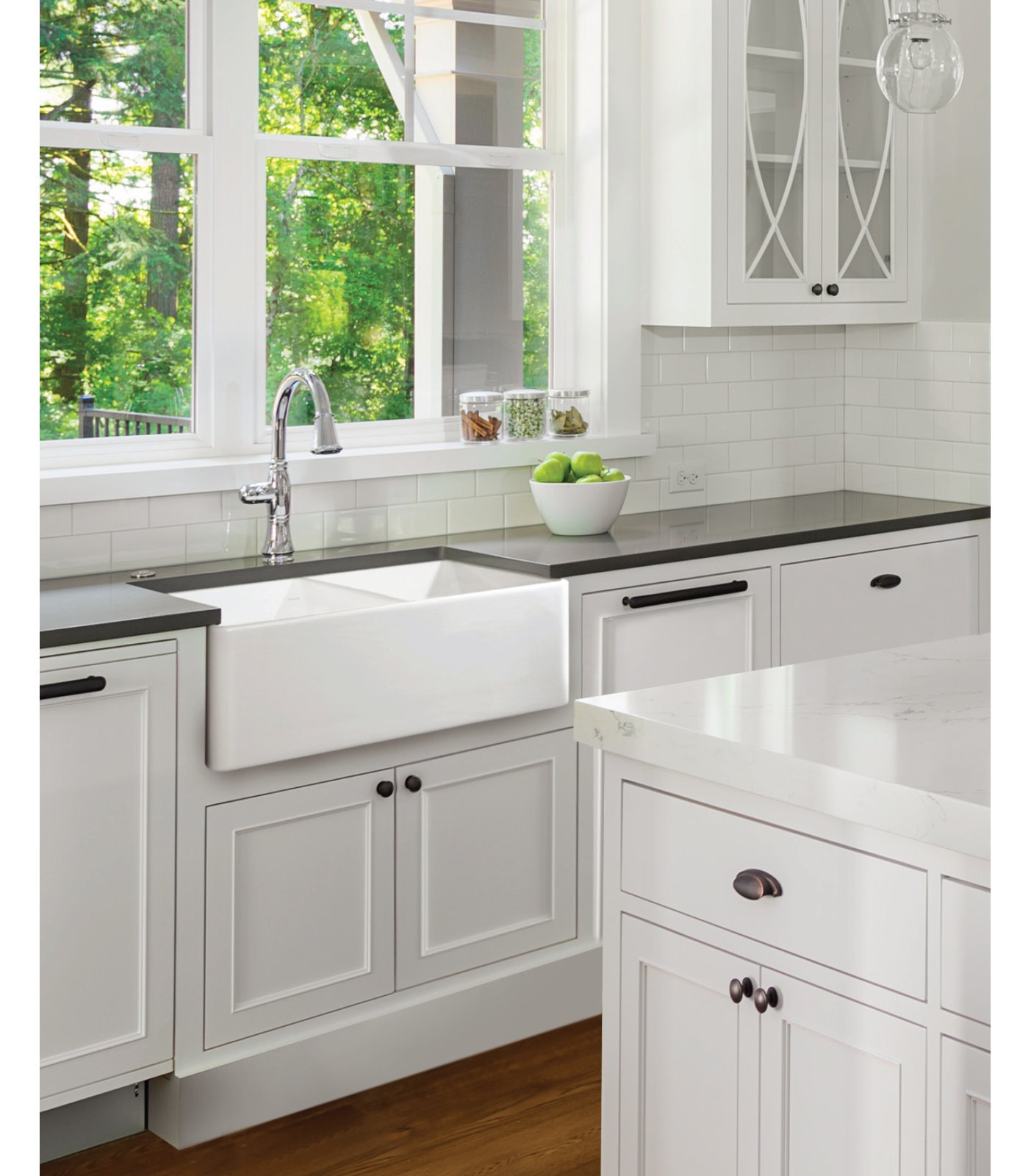 Lester 33" Double Basin Farmhouse Kitchen Sink