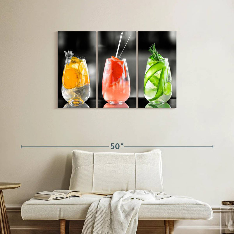 Yarlin fruité gin cocktails, H 24 po x l 38 po