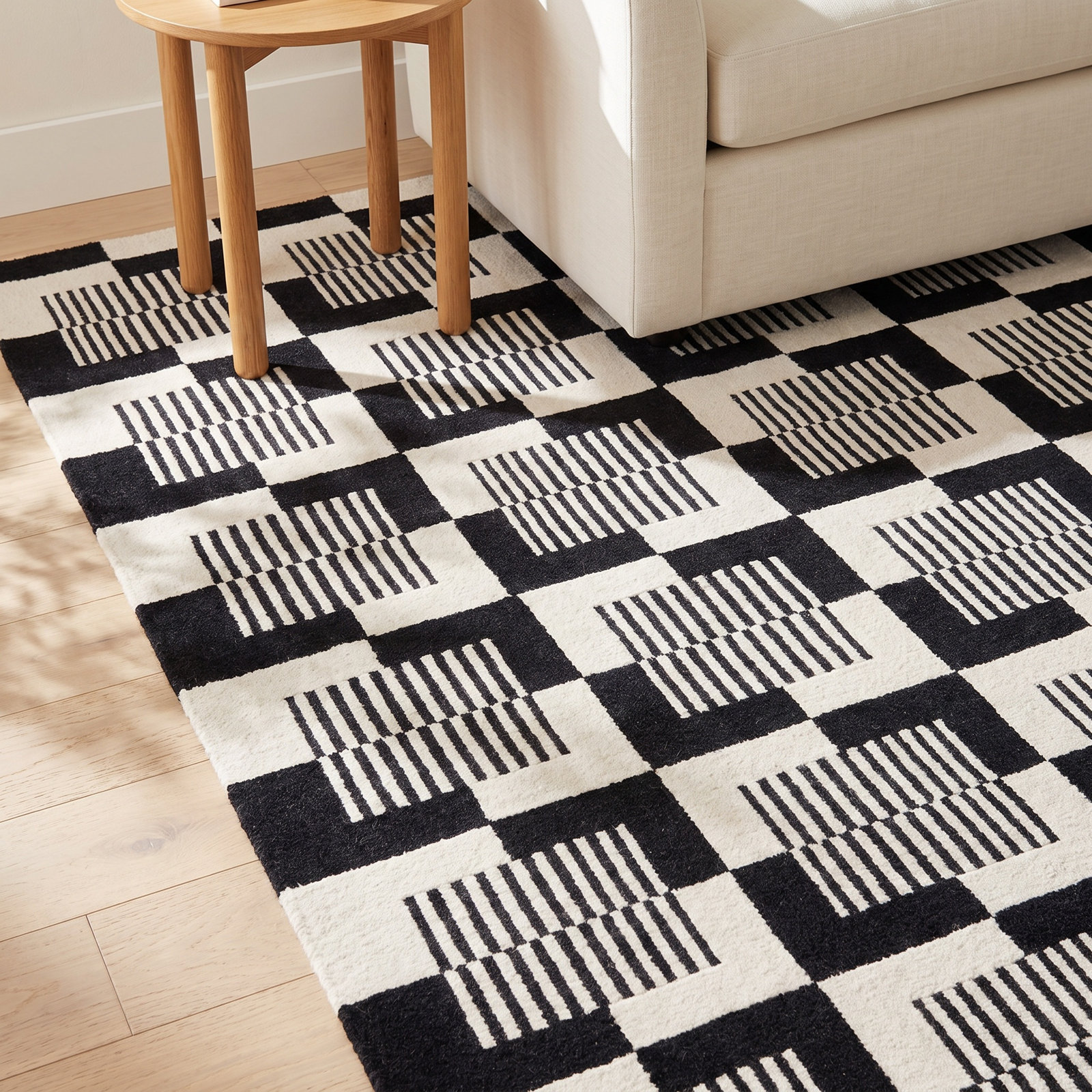 Harton Hand-Tufted Geometric Rug, Rectangle 4' x 6'